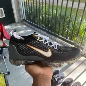 Nike Air Vapormax Flyknit 2021